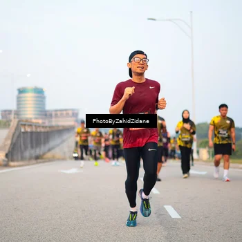 Runner Photo 6663835