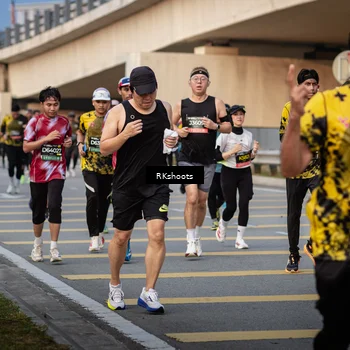 Runner Photo 6663851