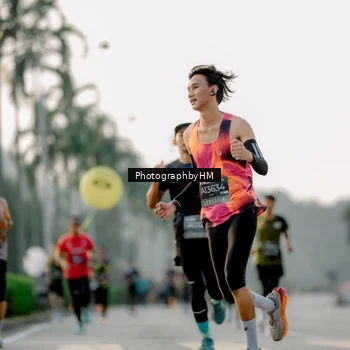 Runner Photo 6663857