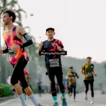 Runner Photo 6663858