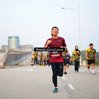 Runner Photo 6663861