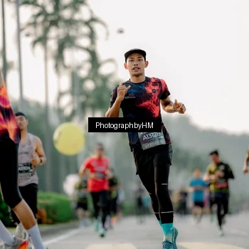 Runner Photo 6663868