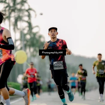 Runner Photo 6663871