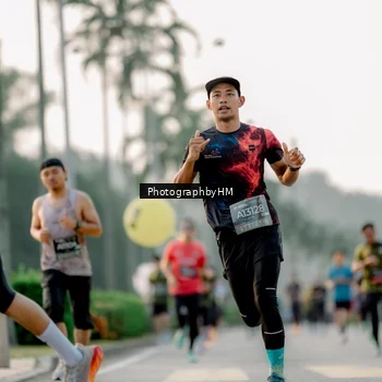 Runner Photo 6663878