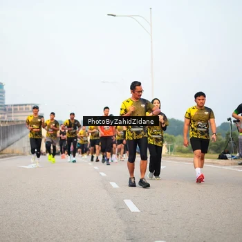 Runner Photo 6663884