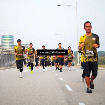 Runner Photo 6663887