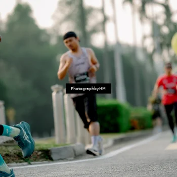 Runner Photo 6663899