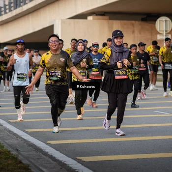 Runner Photo 6663910