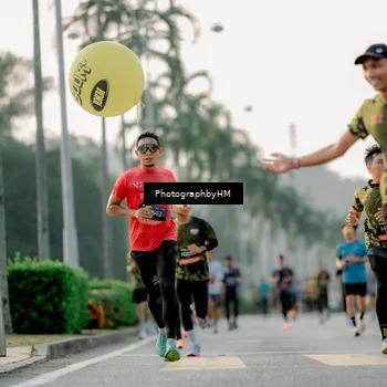 Runner Photo 6663913