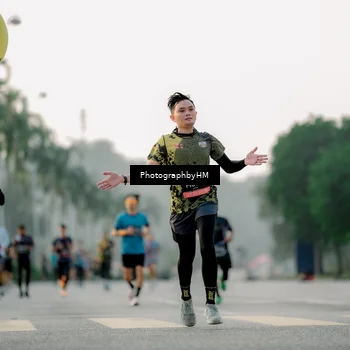 Runner Photo 6663916