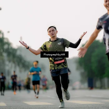 Runner Photo 6663923