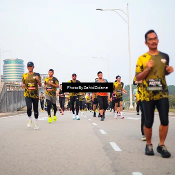 Runner Photo 6663926