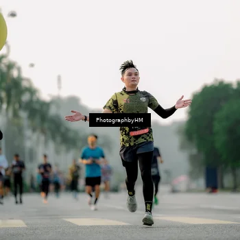 Runner Photo 6663938