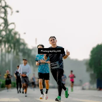 Runner Photo 6663940