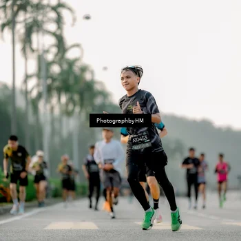 Runner Photo 6663944
