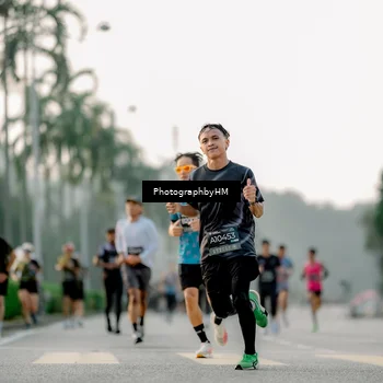 Runner Photo 6663945