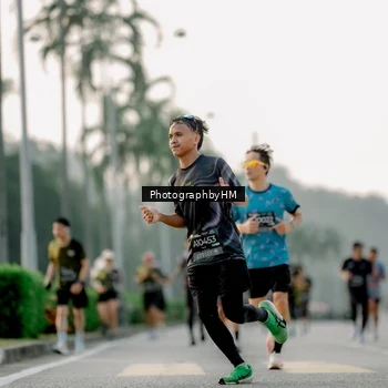 Runner Photo 6663952