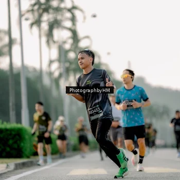 Runner Photo 6663953