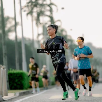 Runner Photo 6663954