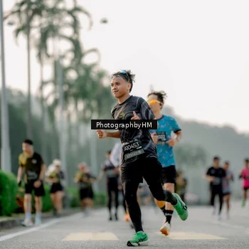 Runner Photo 6663963