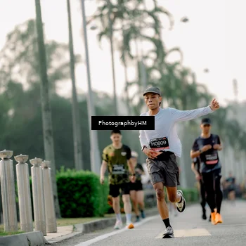 Runner Photo 6663975