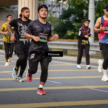Runner Photo 6663984