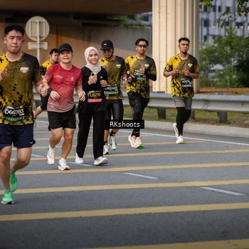 Runner Photo 6663992