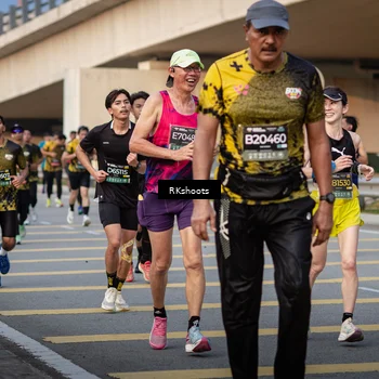 Runner Photo 6664003