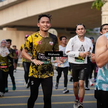 Runner Photo 6664010