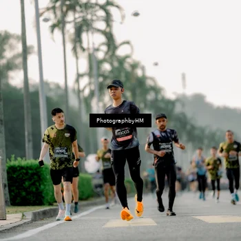 Runner Photo 6664012