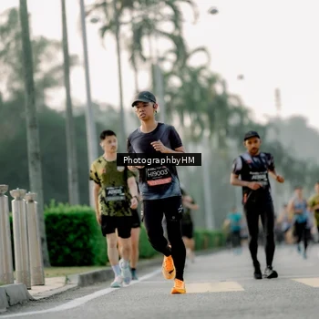 Runner Photo 6664027