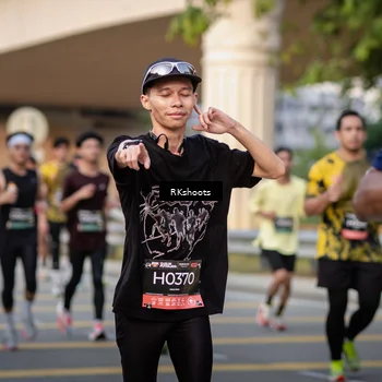 Runner Photo 6664031