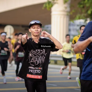 Runner Photo 6664036