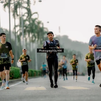 Runner Photo 6664040