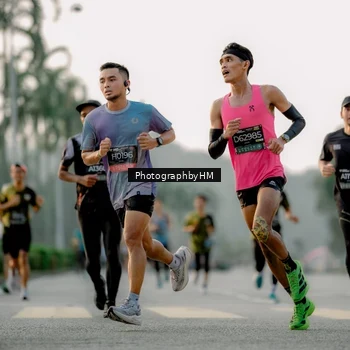 Runner Photo 6664056