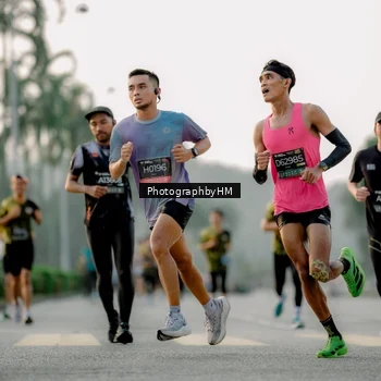 Runner Photo 6664058
