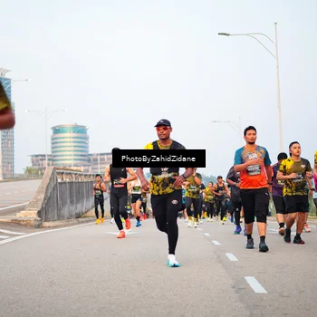 Runner Photo 6664063