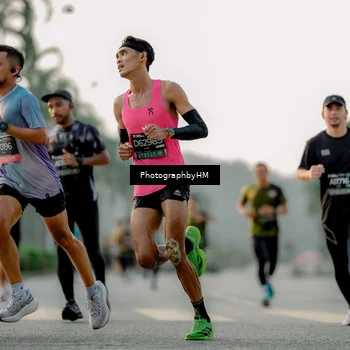 Runner Photo 6664069