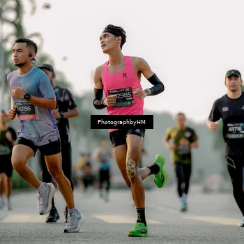 Runner Photo 6664072