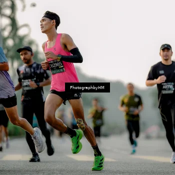 Runner Photo 6664073