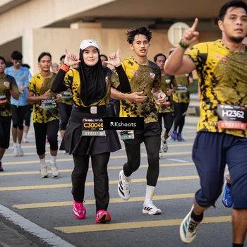 Runner Photo 6664075