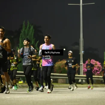 Runner Photo 6664081
