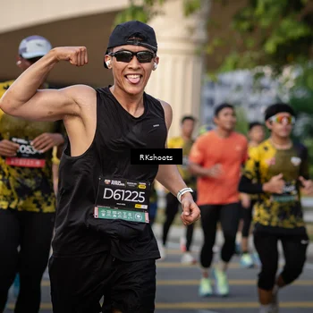Runner Photo 6664087