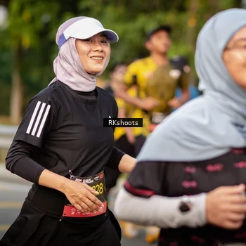 Runner Photo 6664104