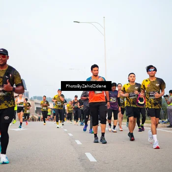 Runner Photo 6664111