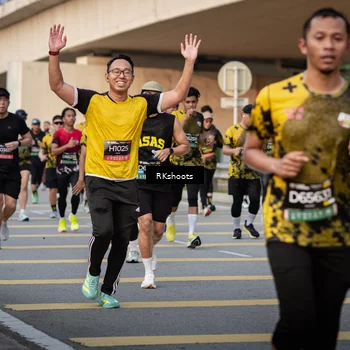 Runner Photo 6664120