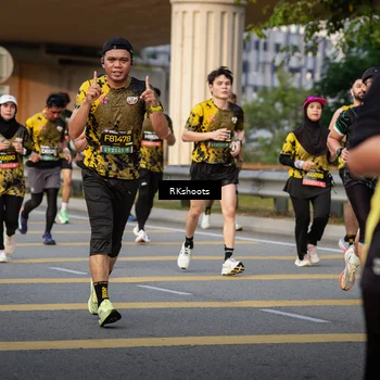 Runner Photo 6664153