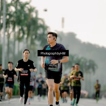 Runner Photo 6664167