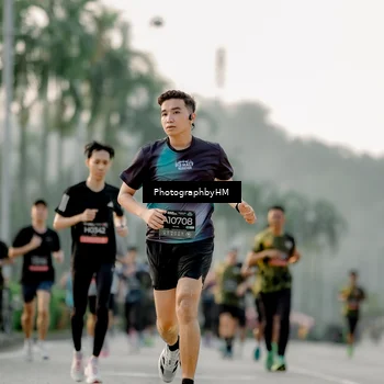 Runner Photo 6664180