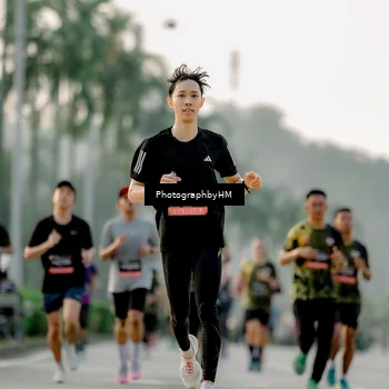 Runner Photo 6664184